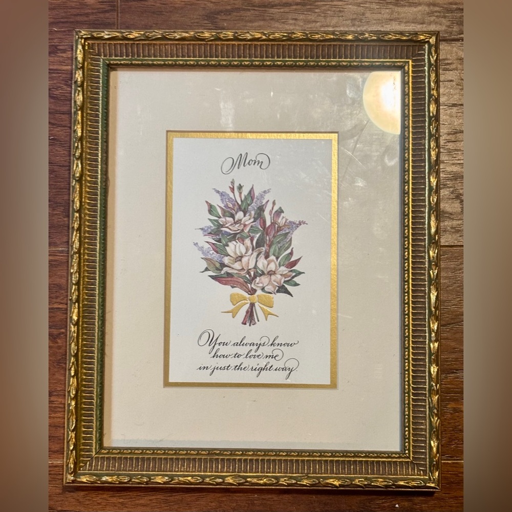 Mom Poem Print Beautiful Gold Frame Great Condition- Perfect for Mother’s Day